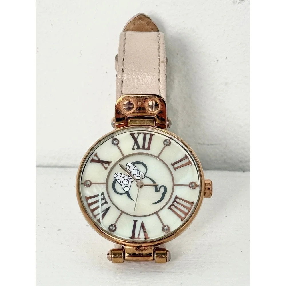 Disney Parks Minnie Mouse Rose Gold Tone Leather Watch Mother of Pearl Dial